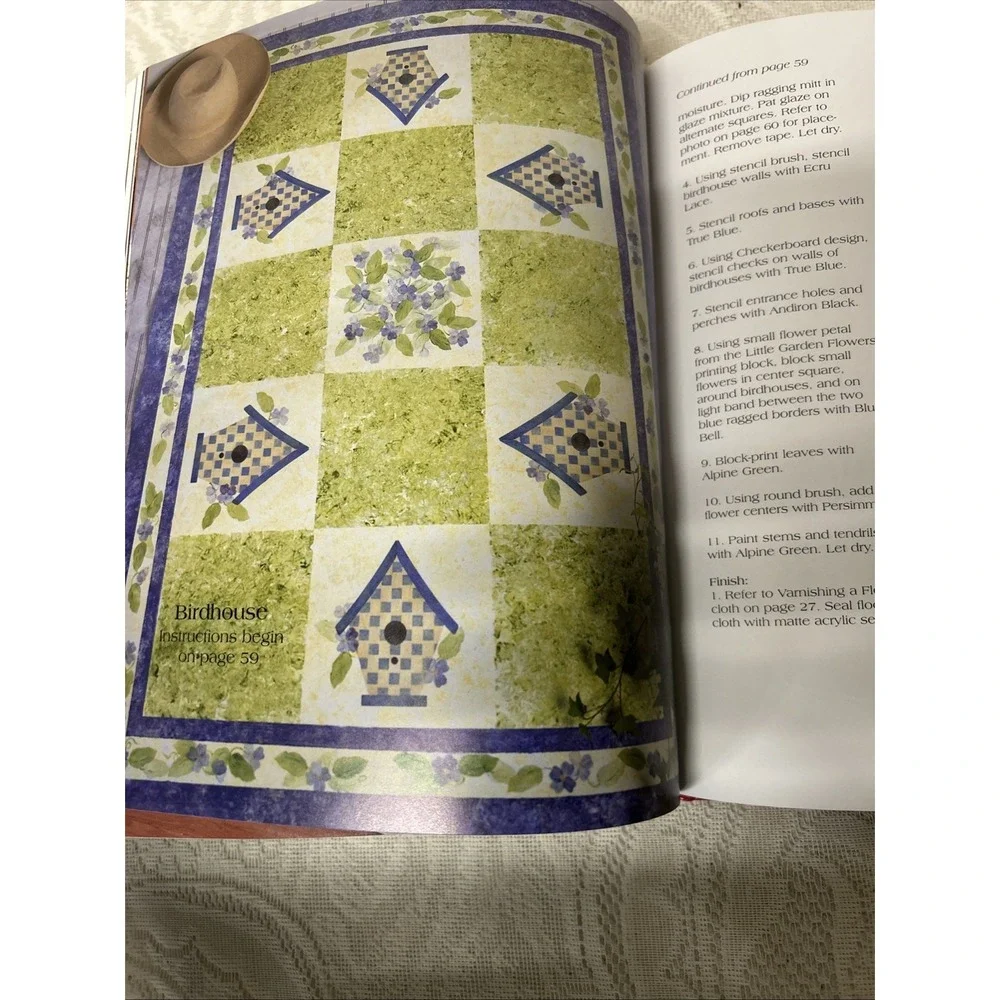 2 Painting Books By Plaid, Painted‎ Birdhouses, Floor cloths Instructions Guide